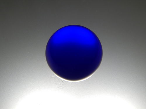 SONDERAKTION, Glaskugel, leicht unrund, safirblau, Maße zwischen 54 und 62 mm