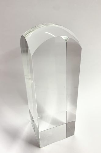 Trophäe aus Glas, 60 x 60 x 170 mm